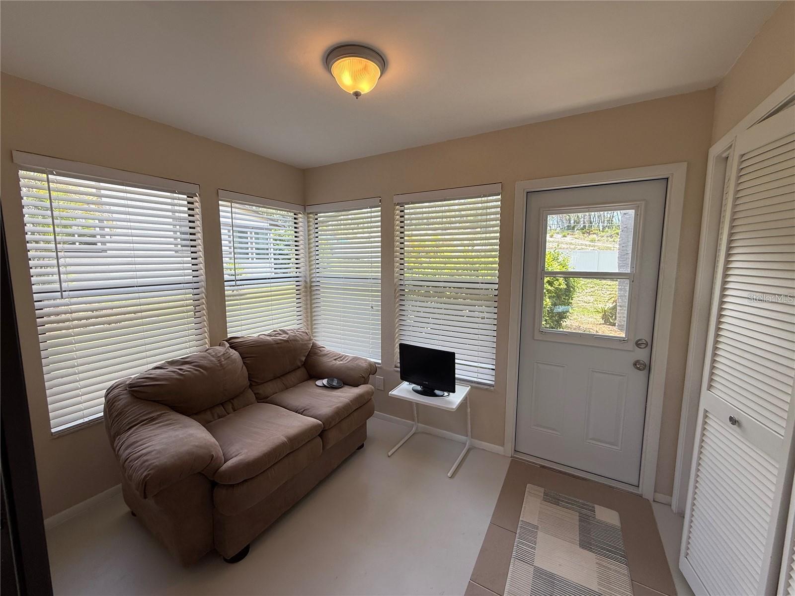 2130 Bancroft Pl #b Property Photo 13