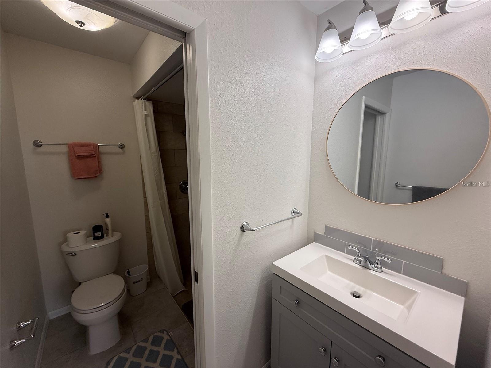 2130 Bancroft Pl #b Property Photo 17