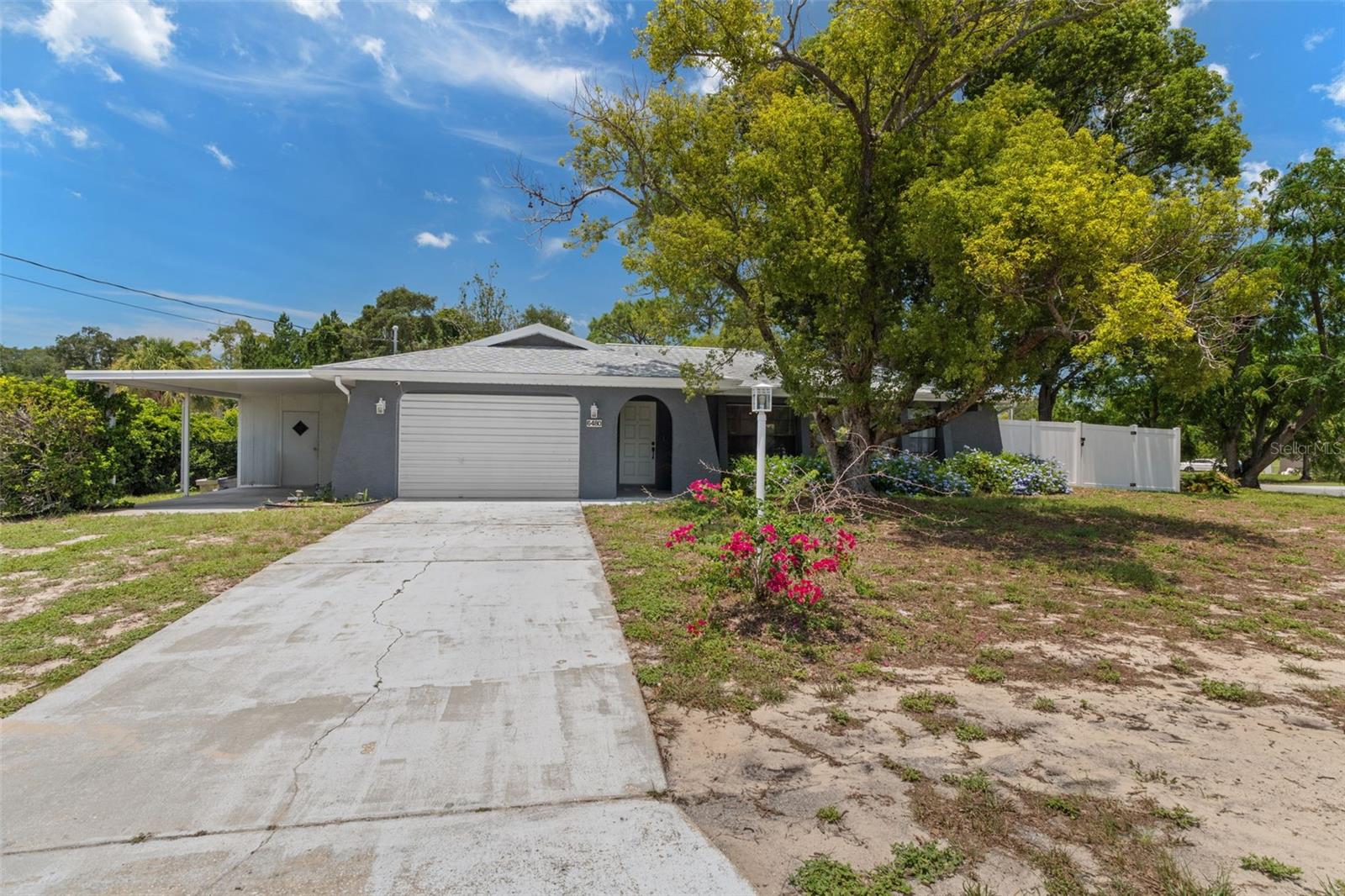 6480 Indian Rock Ct Property Photo 1