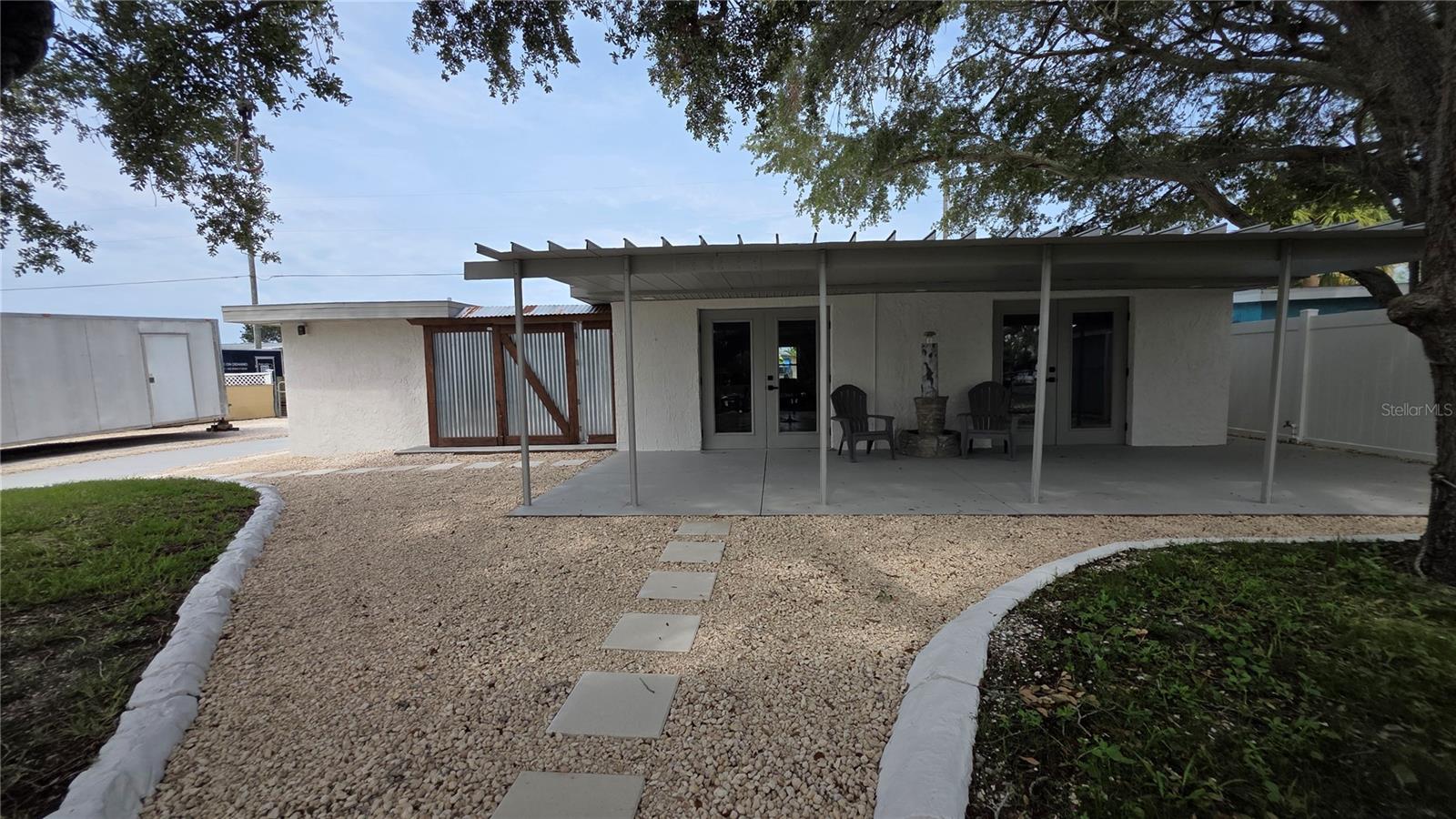 13400 Carol Dr Property Photo 20
