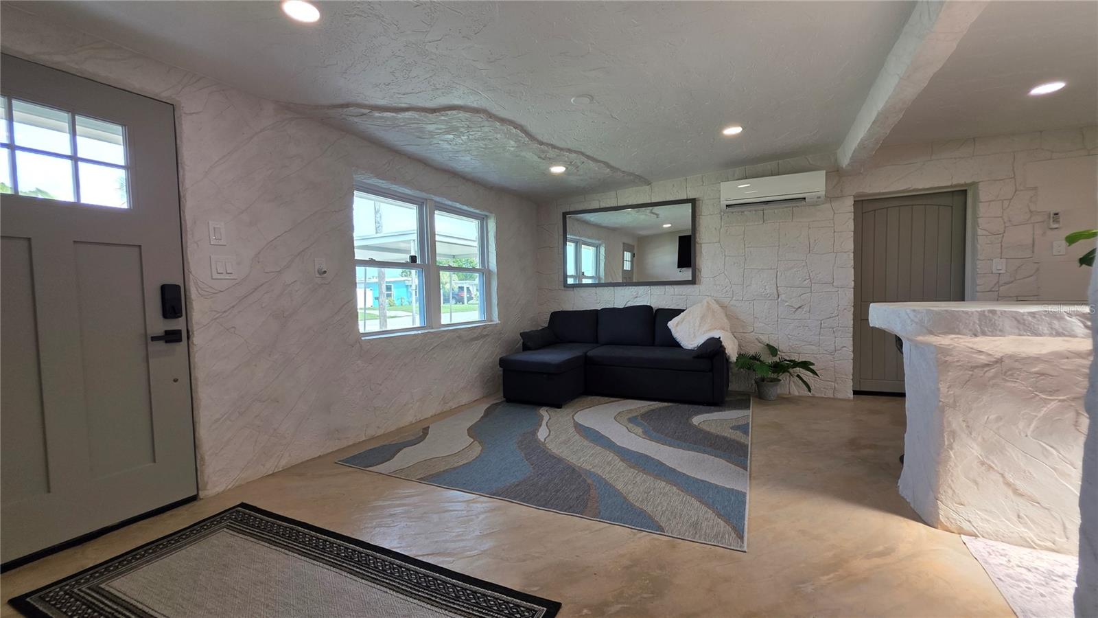 13400 Carol Dr Property Photo 24