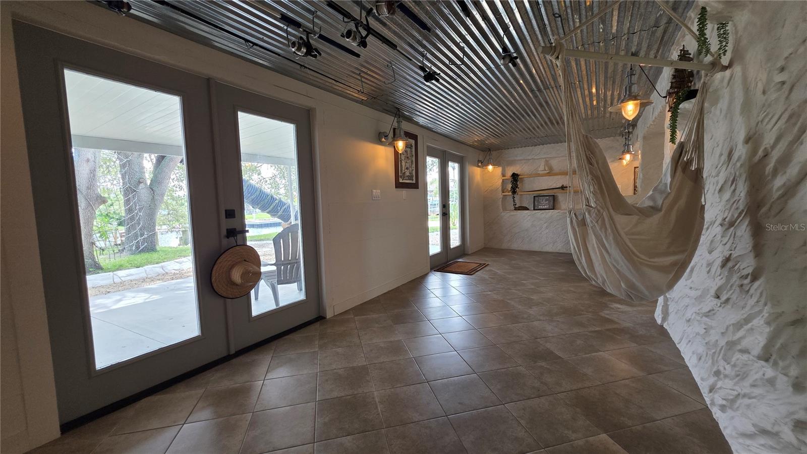 13400 Carol Dr Property Photo 35