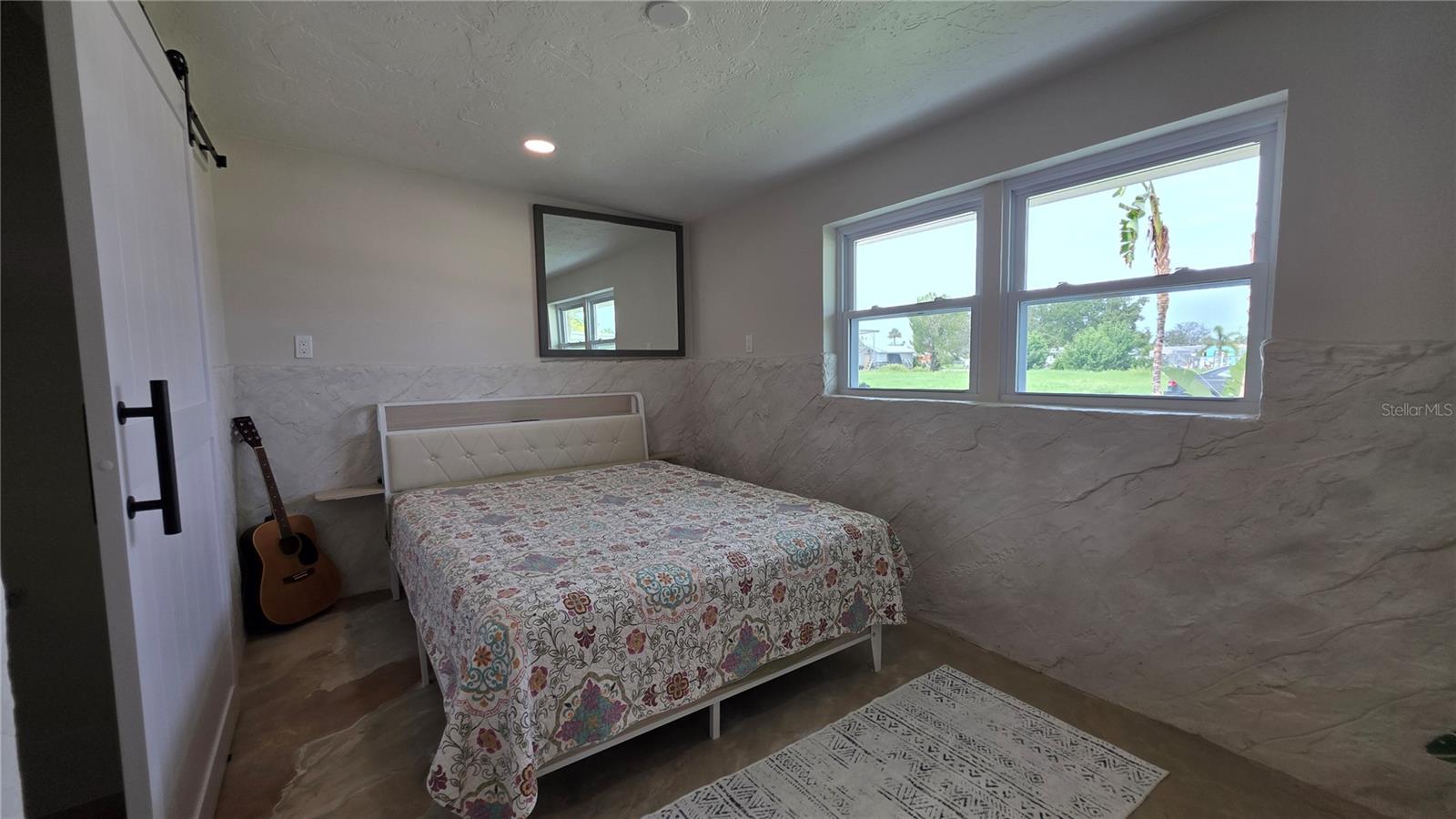 13400 Carol Dr Property Photo 44