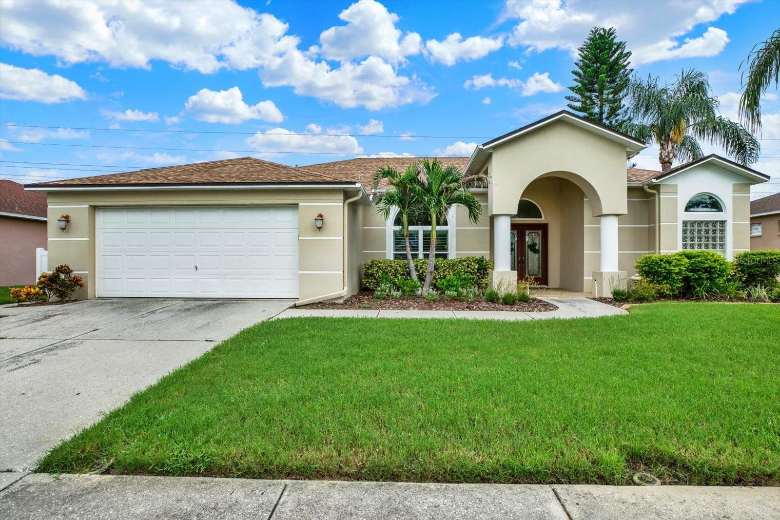 2318 Edelweiss Loop Property Photo 1