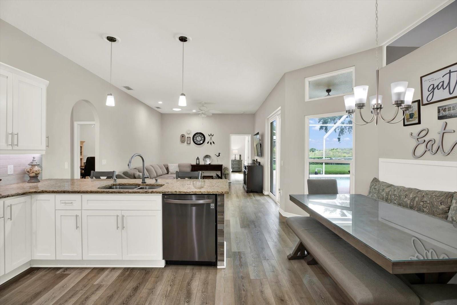 2318 Edelweiss Loop Property Photo 14