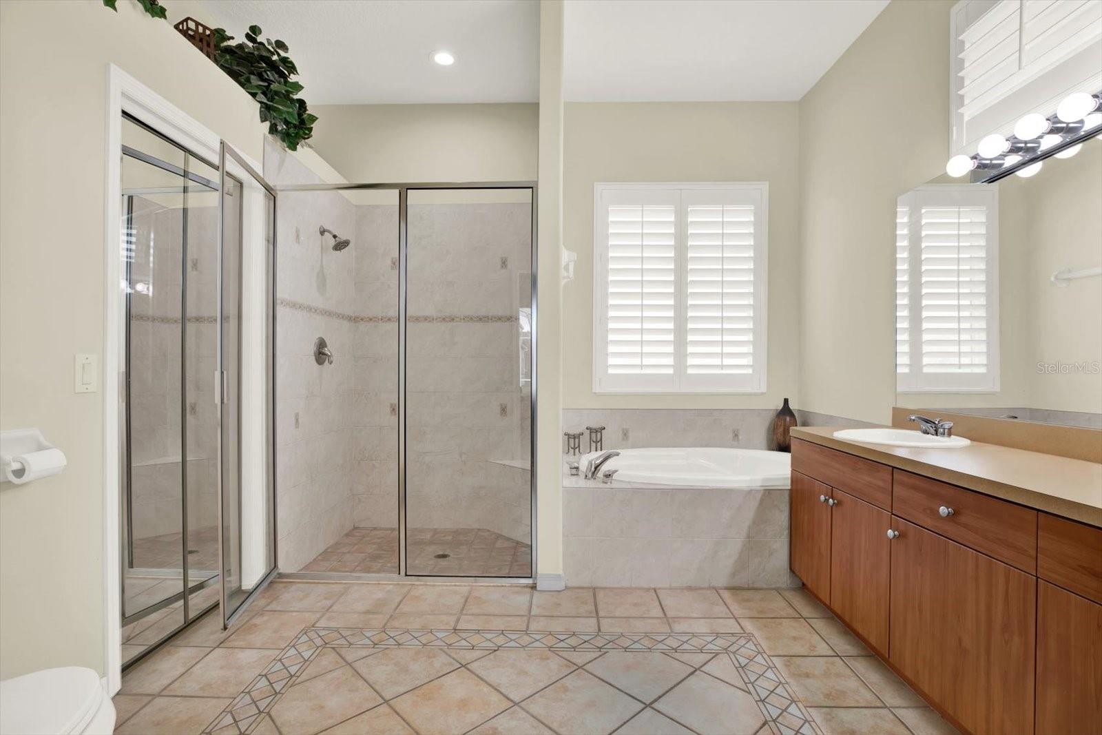 2318 Edelweiss Loop Property Photo 22