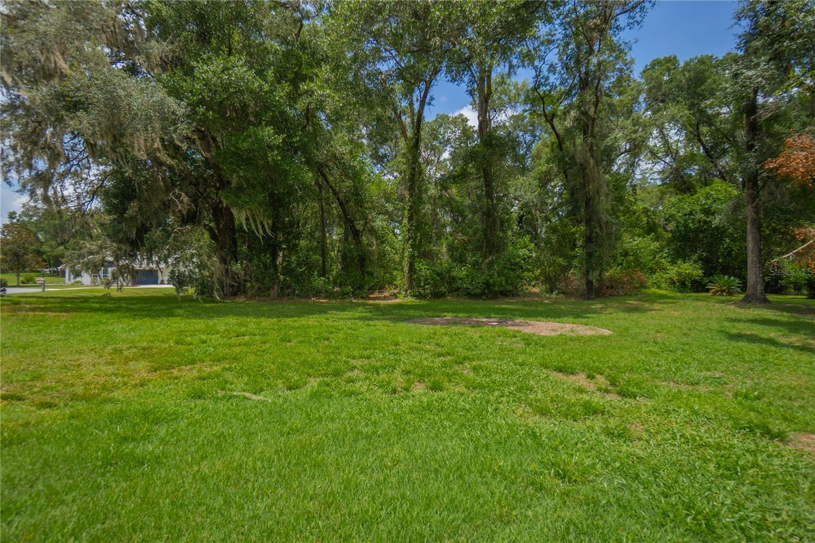 3048 E Balmoral Ct Property Photo 37