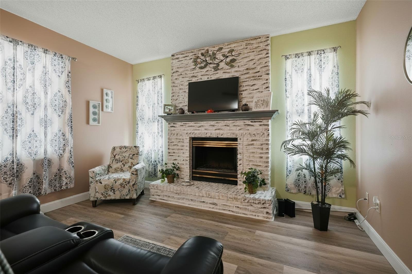 1087 Trinidad Ave Property Photo 7