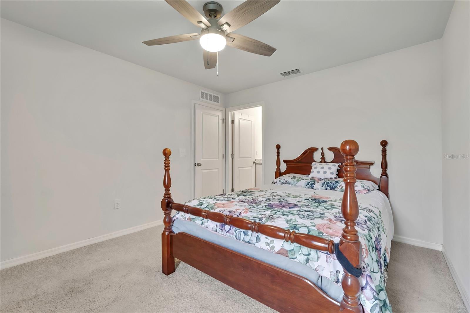 13134 Osprey Ave Property Photo 6