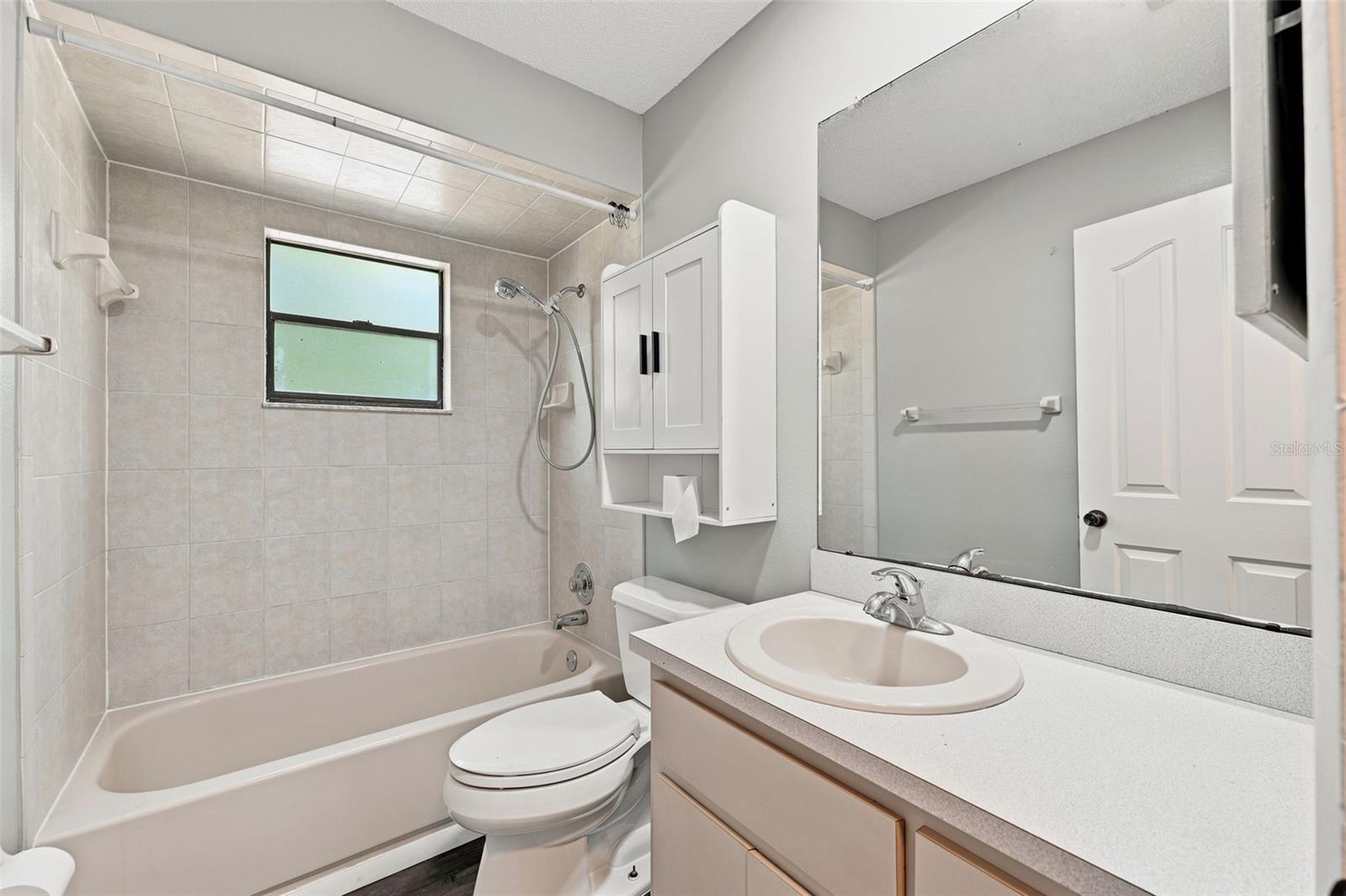 16426 Forzando Ave Property Photo 20