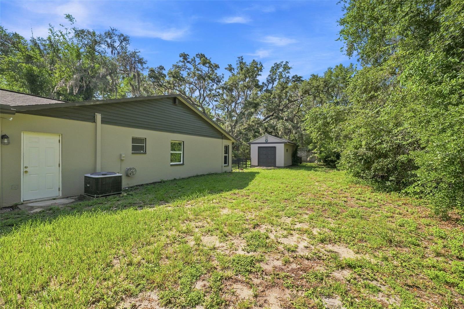 16426 Forzando Ave Property Photo 23