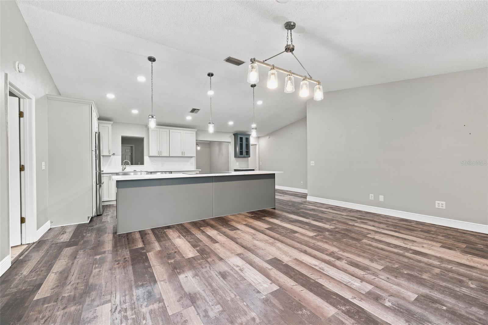 16426 Forzando Ave Property Photo 49