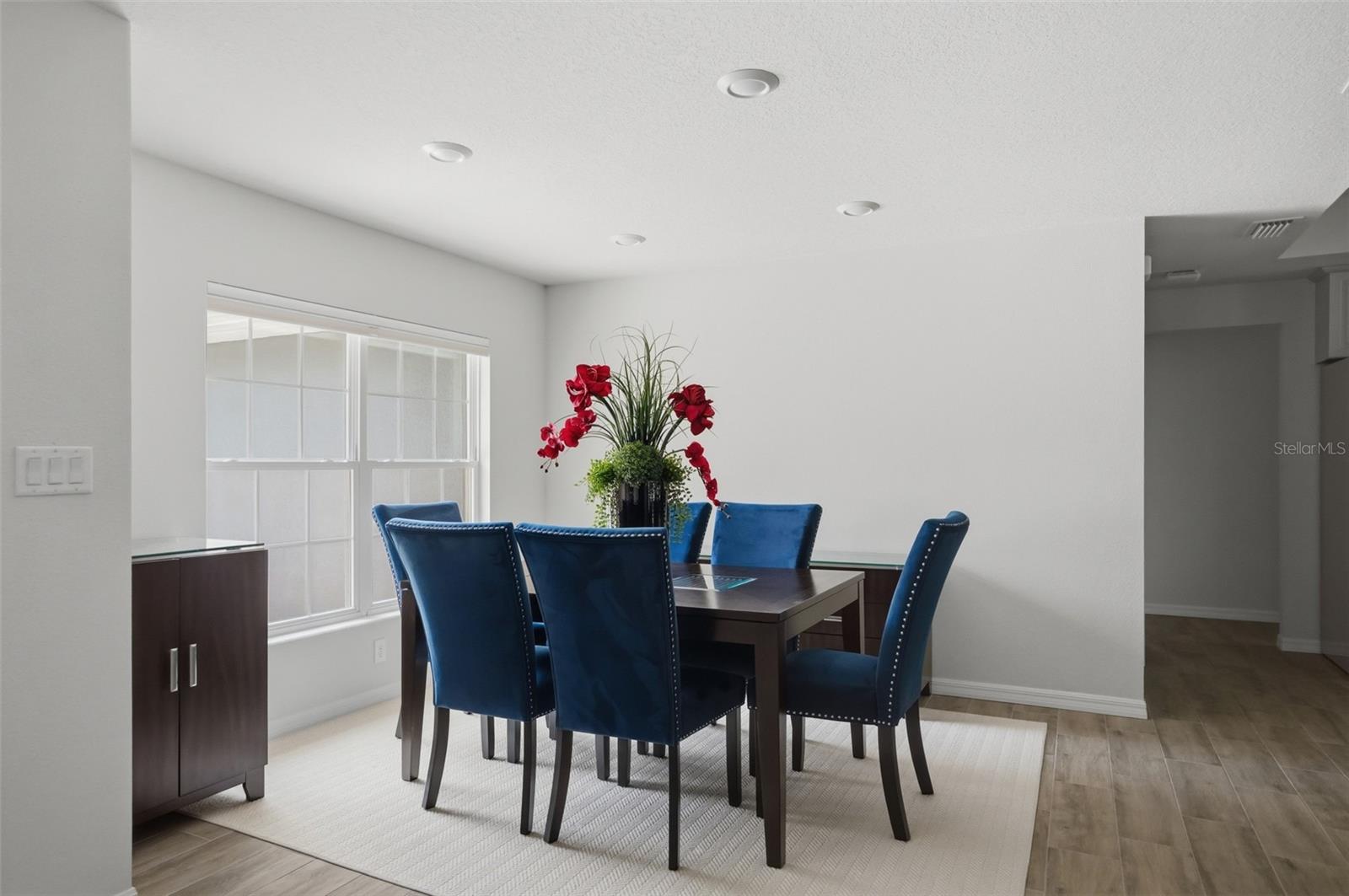 10345 Meadow Wren Ave Property Photo 4