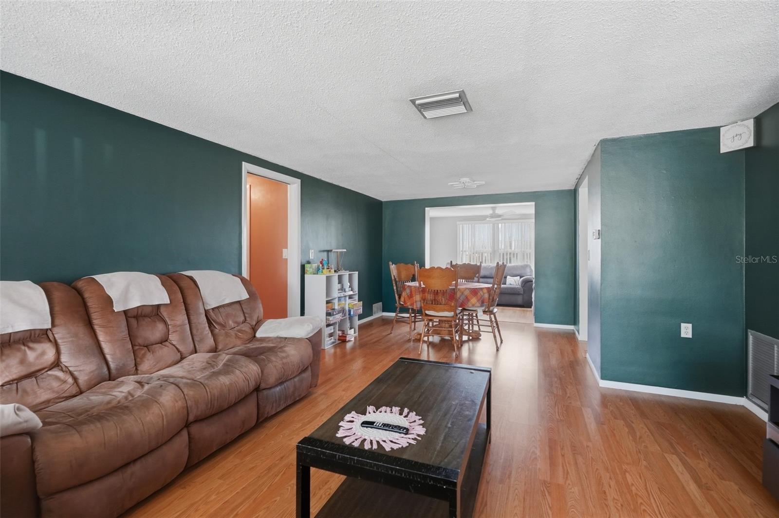5334 Casino Dr Property Photo 6