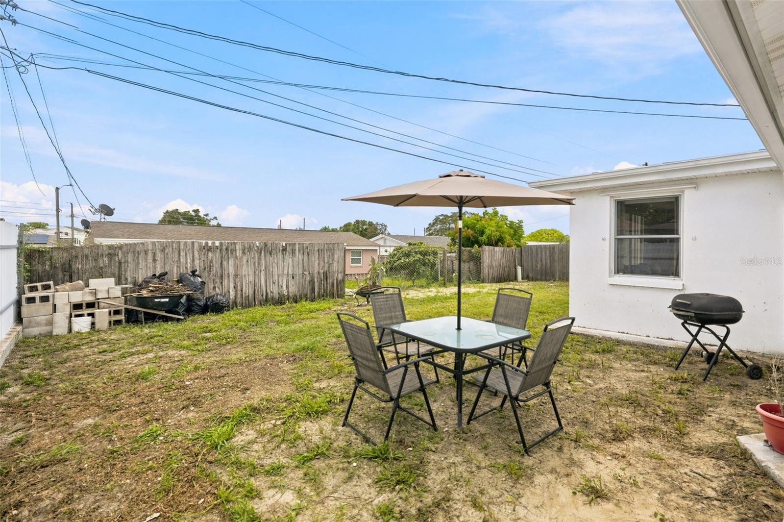 5334 Casino Dr Property Photo 19