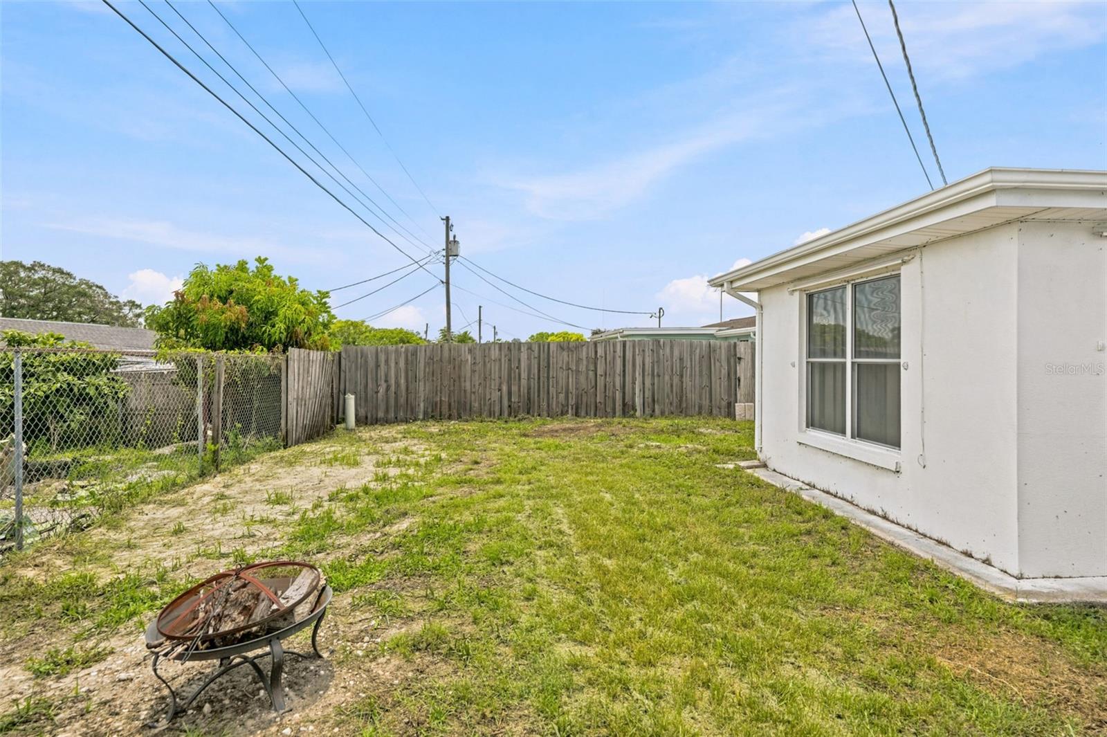 5334 Casino Dr Property Photo 20