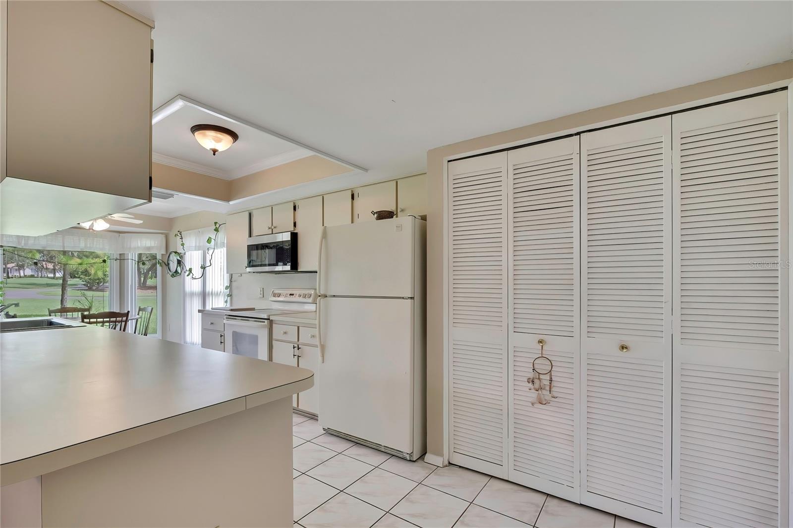 7159 Crown Oaks Dr Property Photo 15