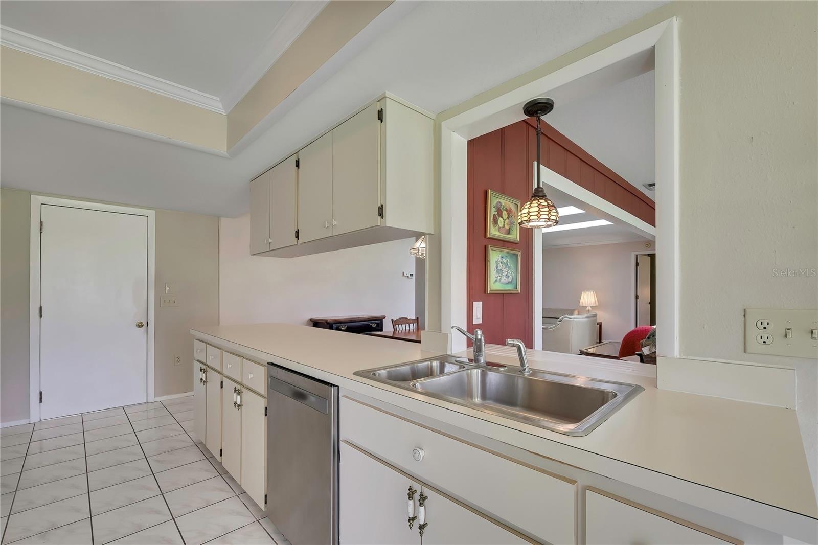 7159 Crown Oaks Dr Property Photo 19