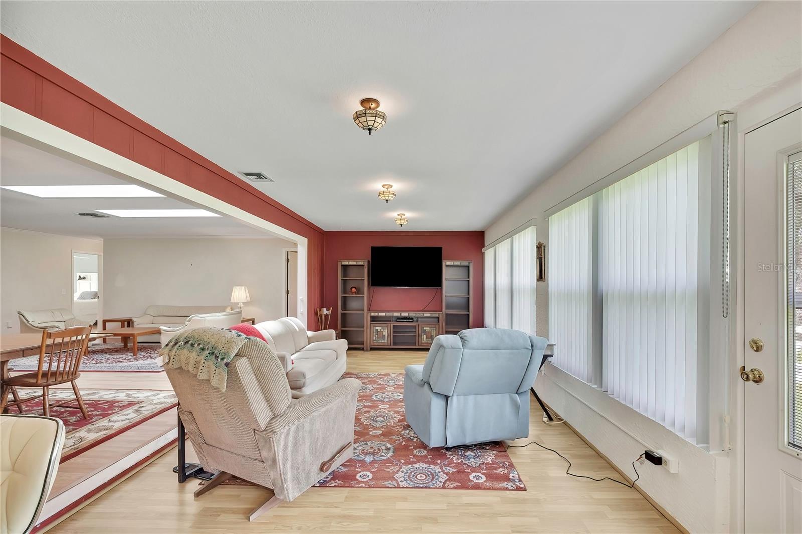 7159 Crown Oaks Dr Property Photo 22