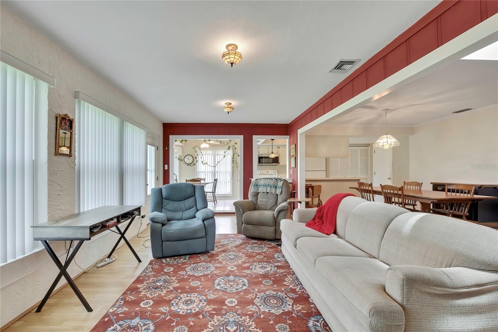 7159 Crown Oaks Dr Property Photo 25