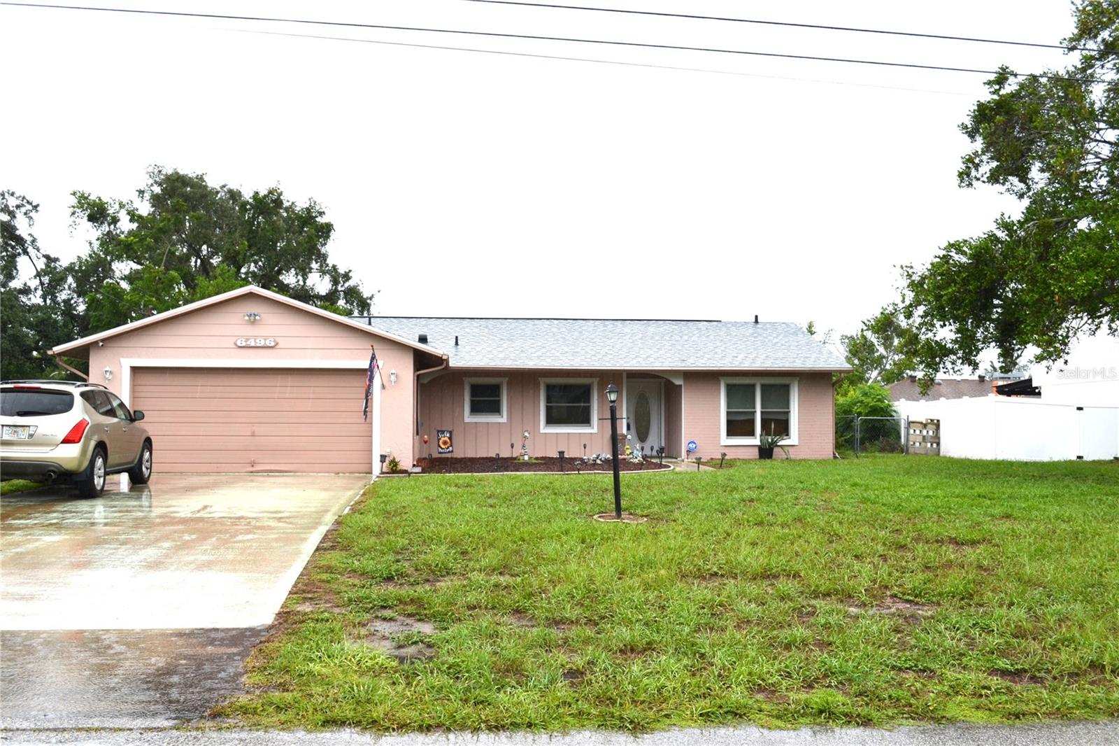 6496 TOLEDO RD Property Photo 1