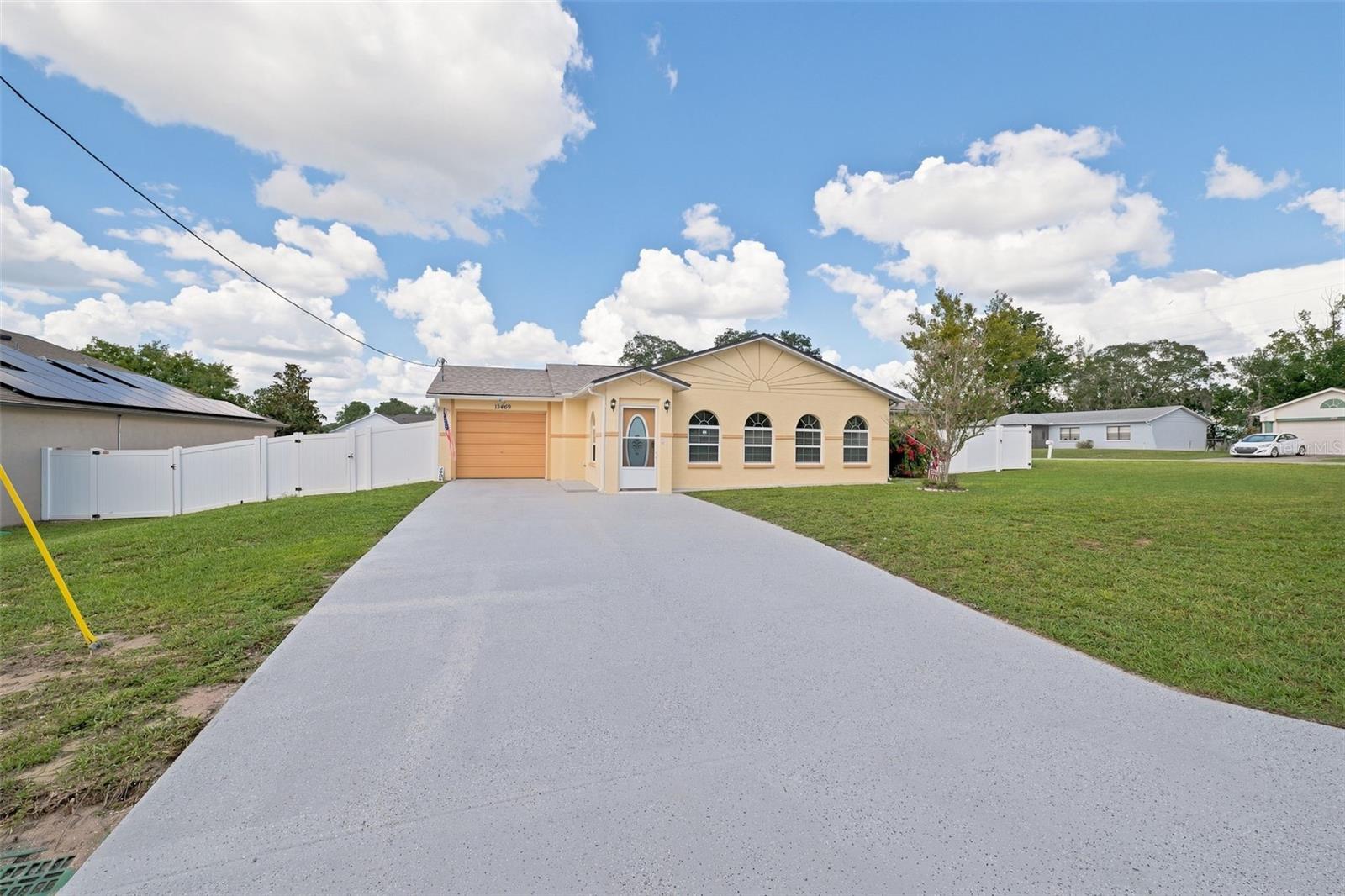 13469 Bondstone St Property Photo 41