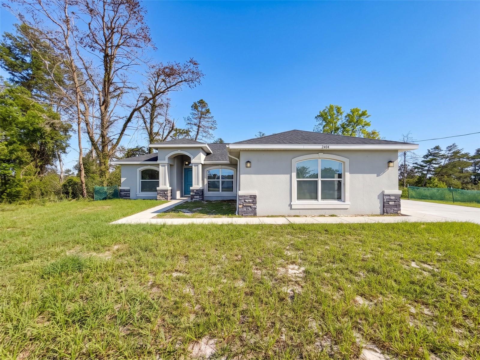 2404 Lema Dr Property Photo 6