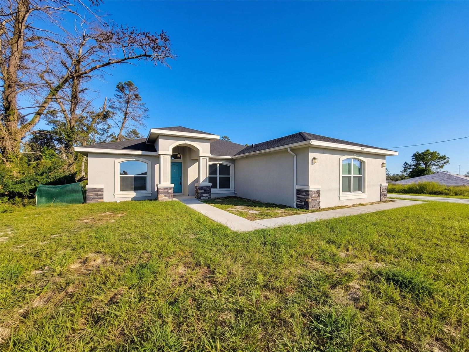 2404 Lema Dr Property Photo 7