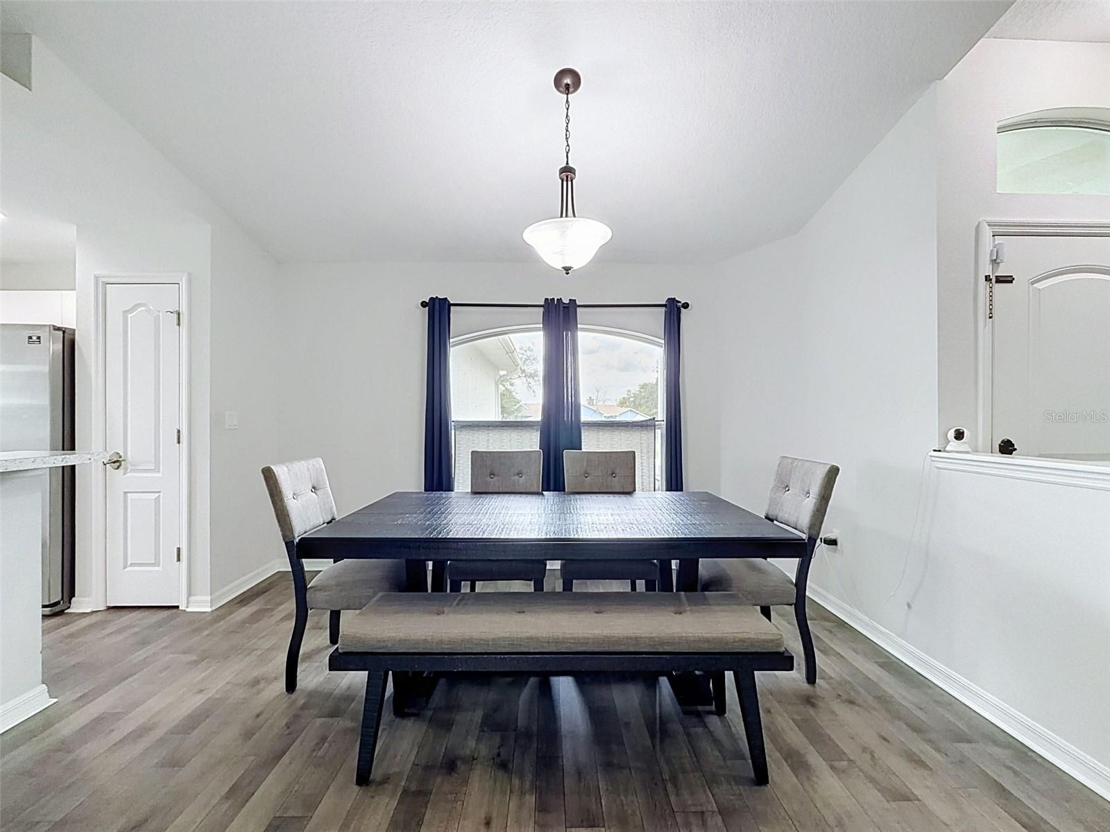 2404 Lema Dr Property Photo 12