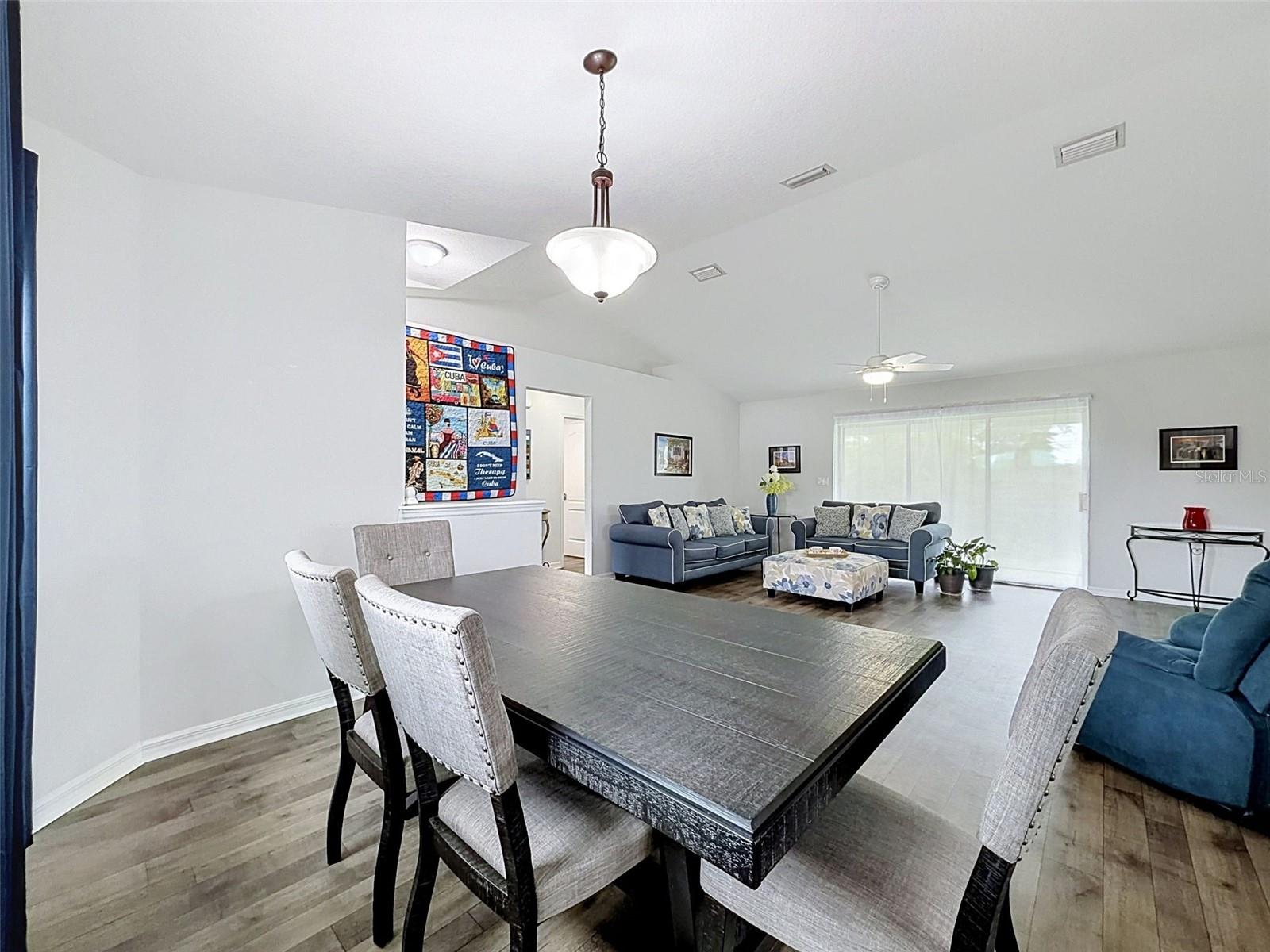 2404 Lema Dr Property Photo 13