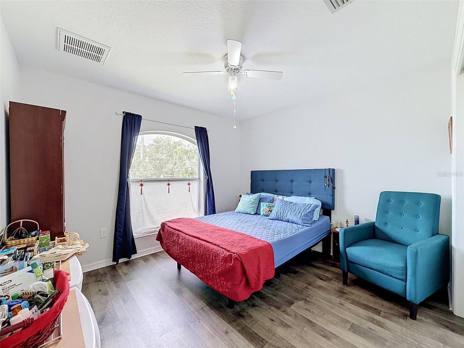 2404 Lema Dr Property Photo 32