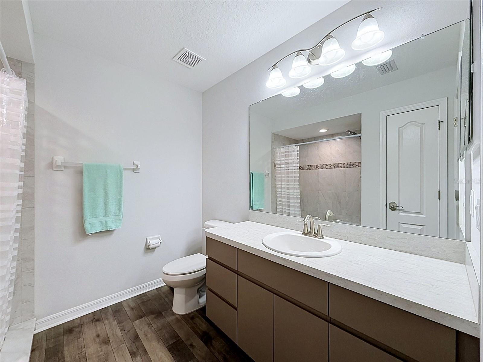 2404 Lema Dr Property Photo 44
