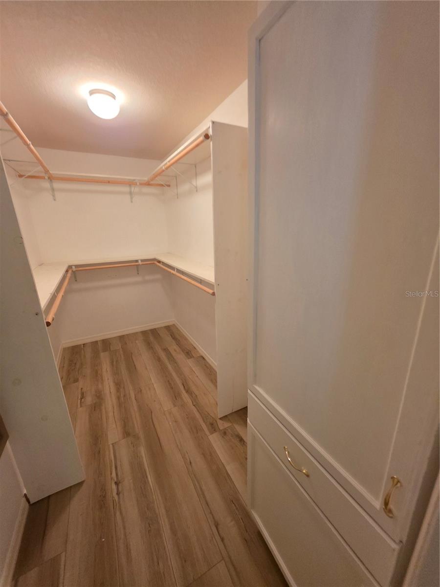 6210 Alderwood St Property Photo 18