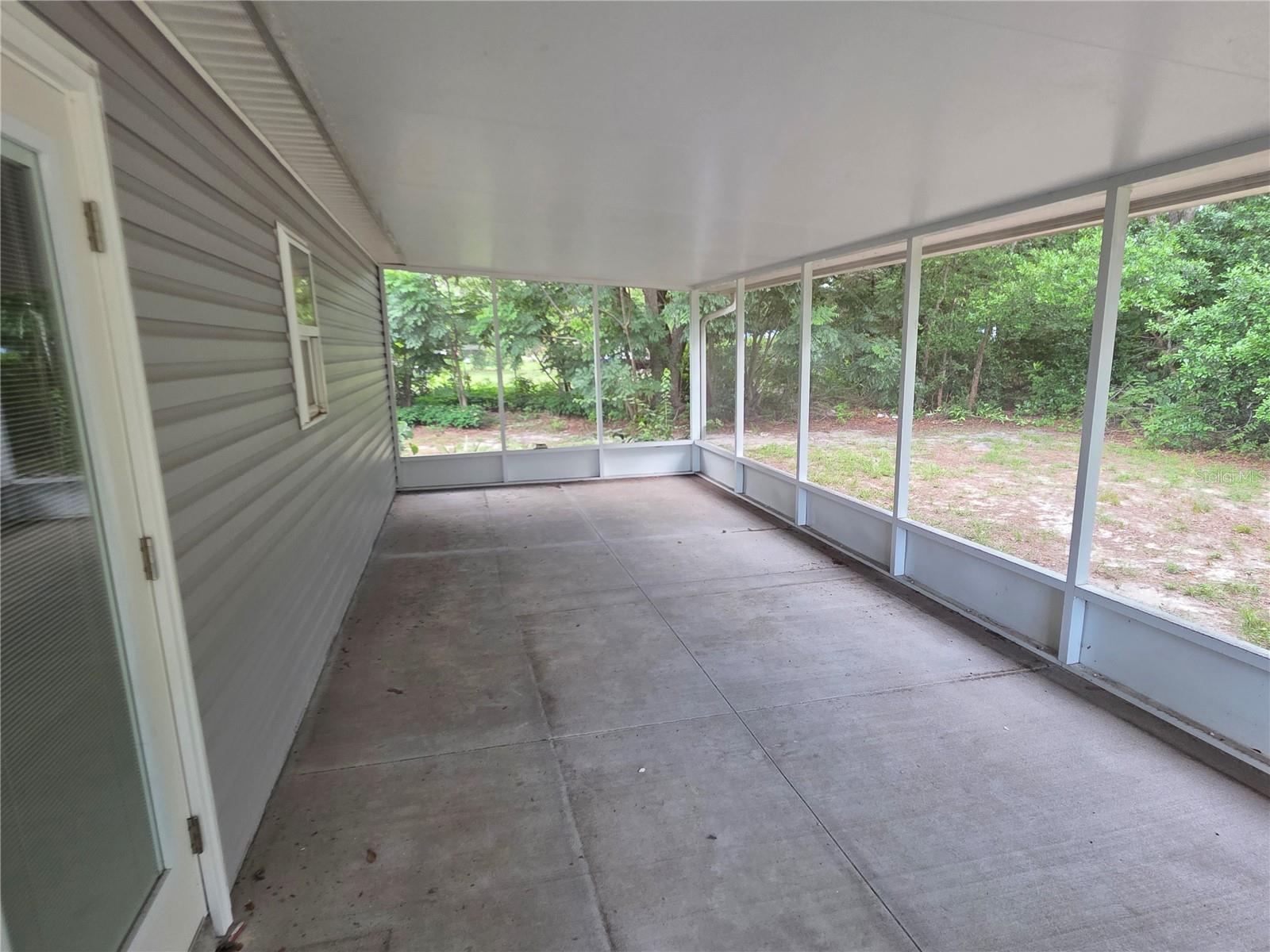 6210 Alderwood St Property Photo 23