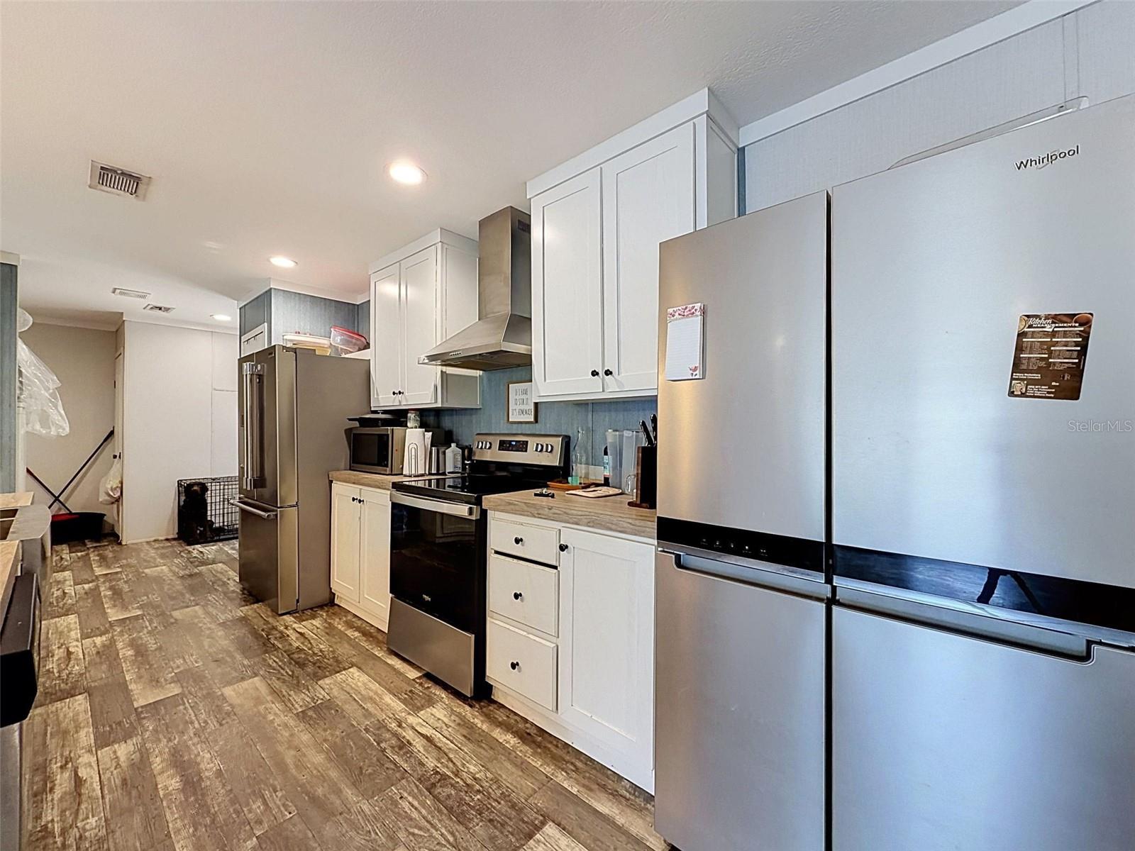 17721 Drayton St Property Photo 15