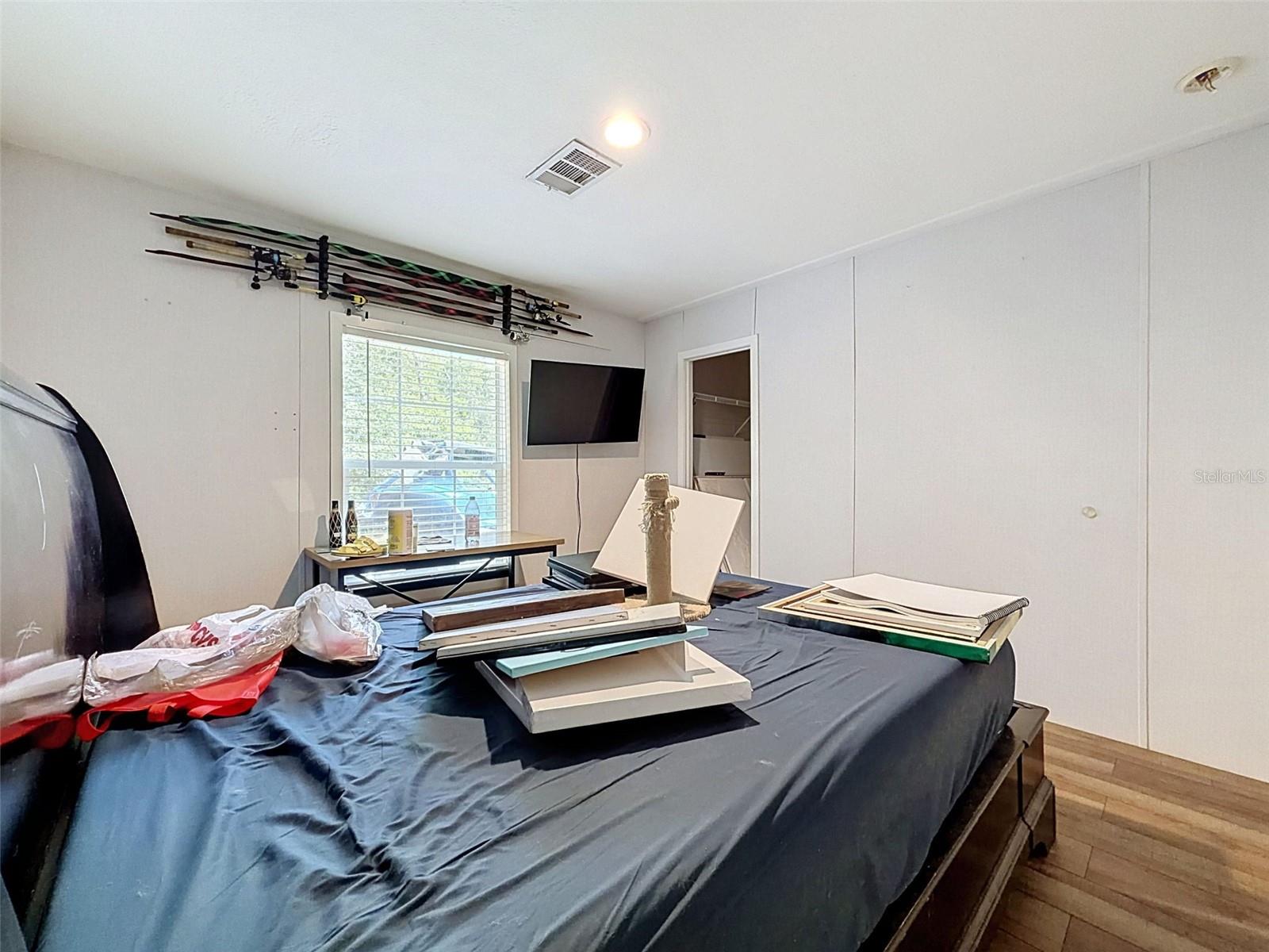 17721 Drayton St Property Photo 29