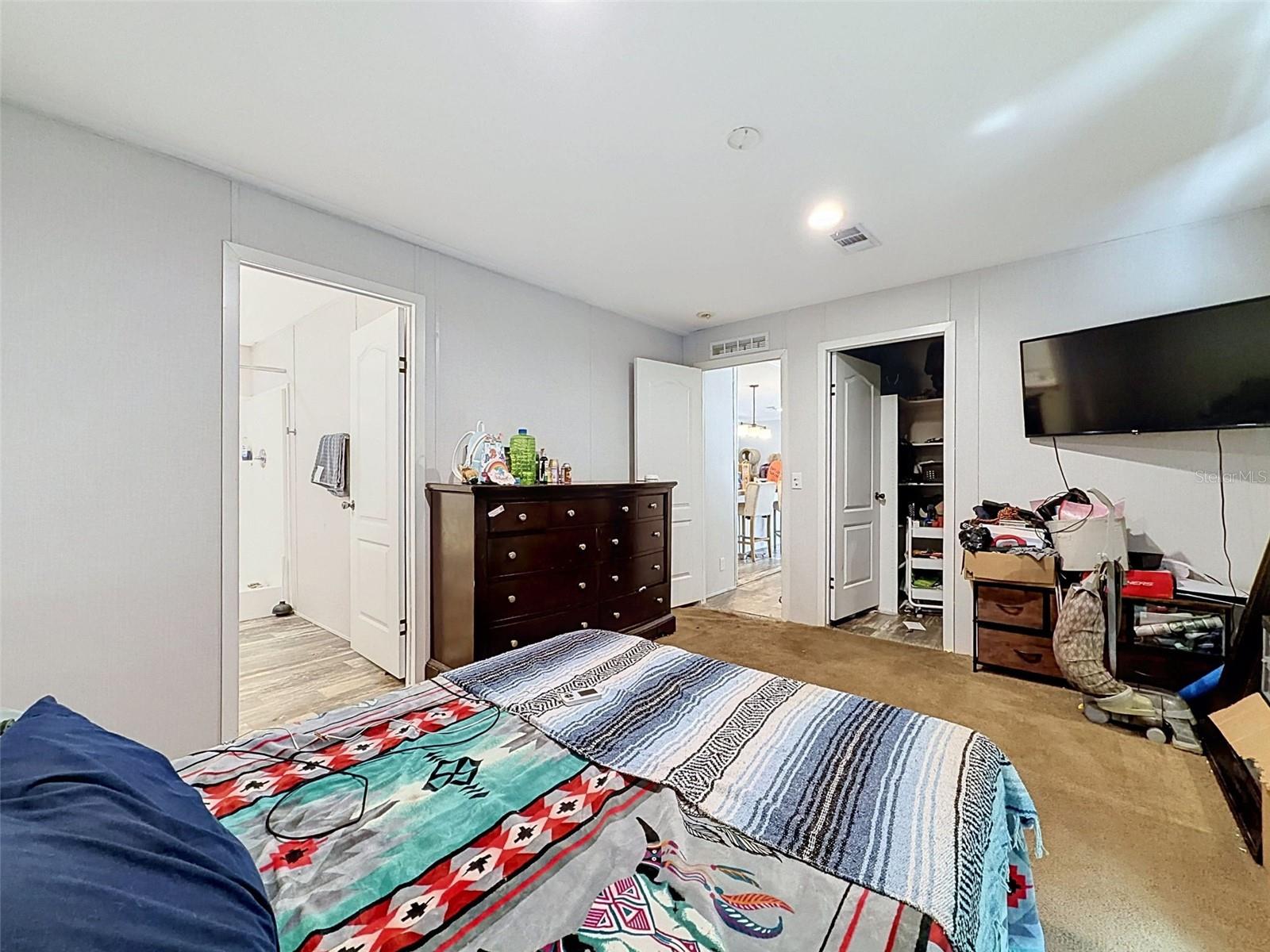 17721 Drayton St Property Photo 33