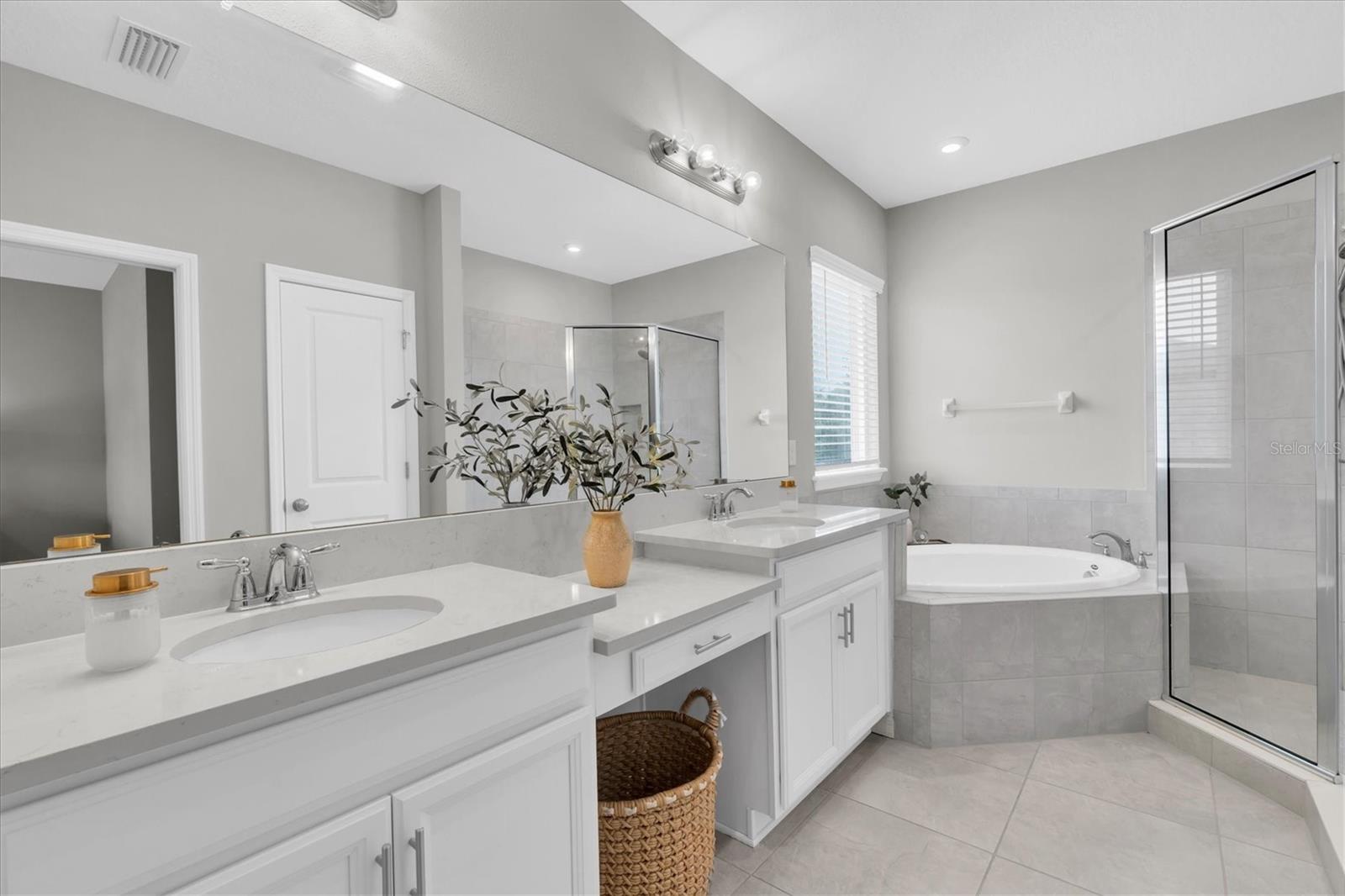 13709 Stansil Ave Property Photo 9