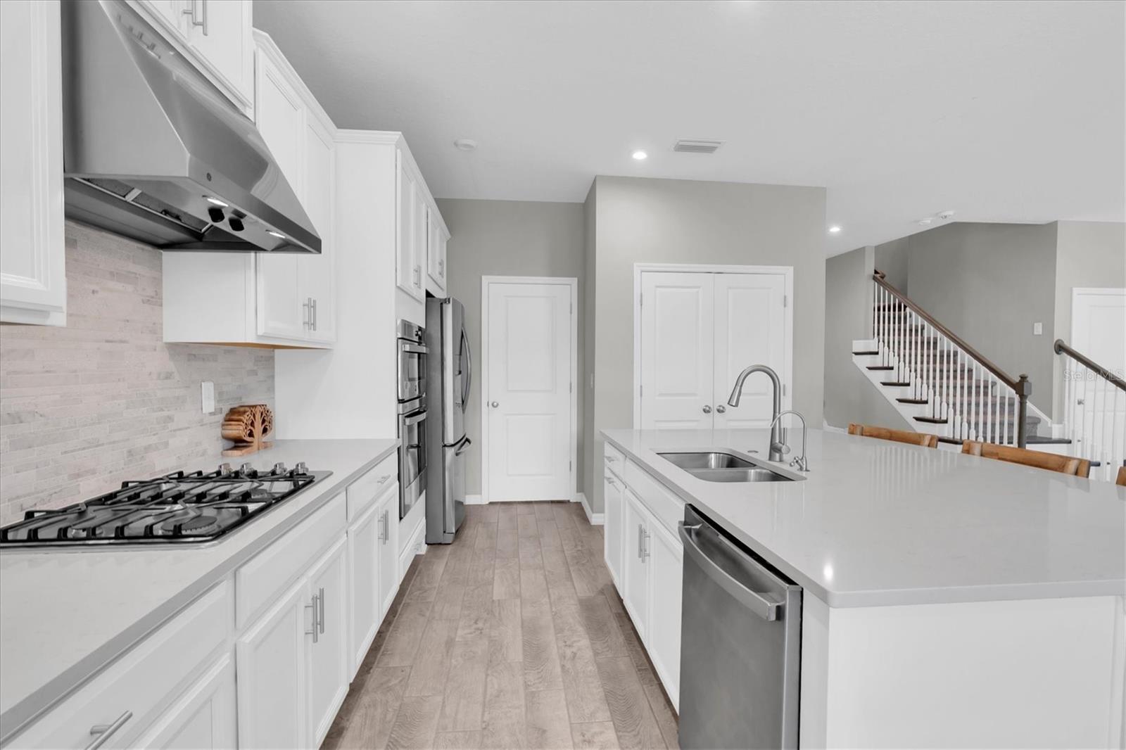 13709 Stansil Ave Property Photo 16