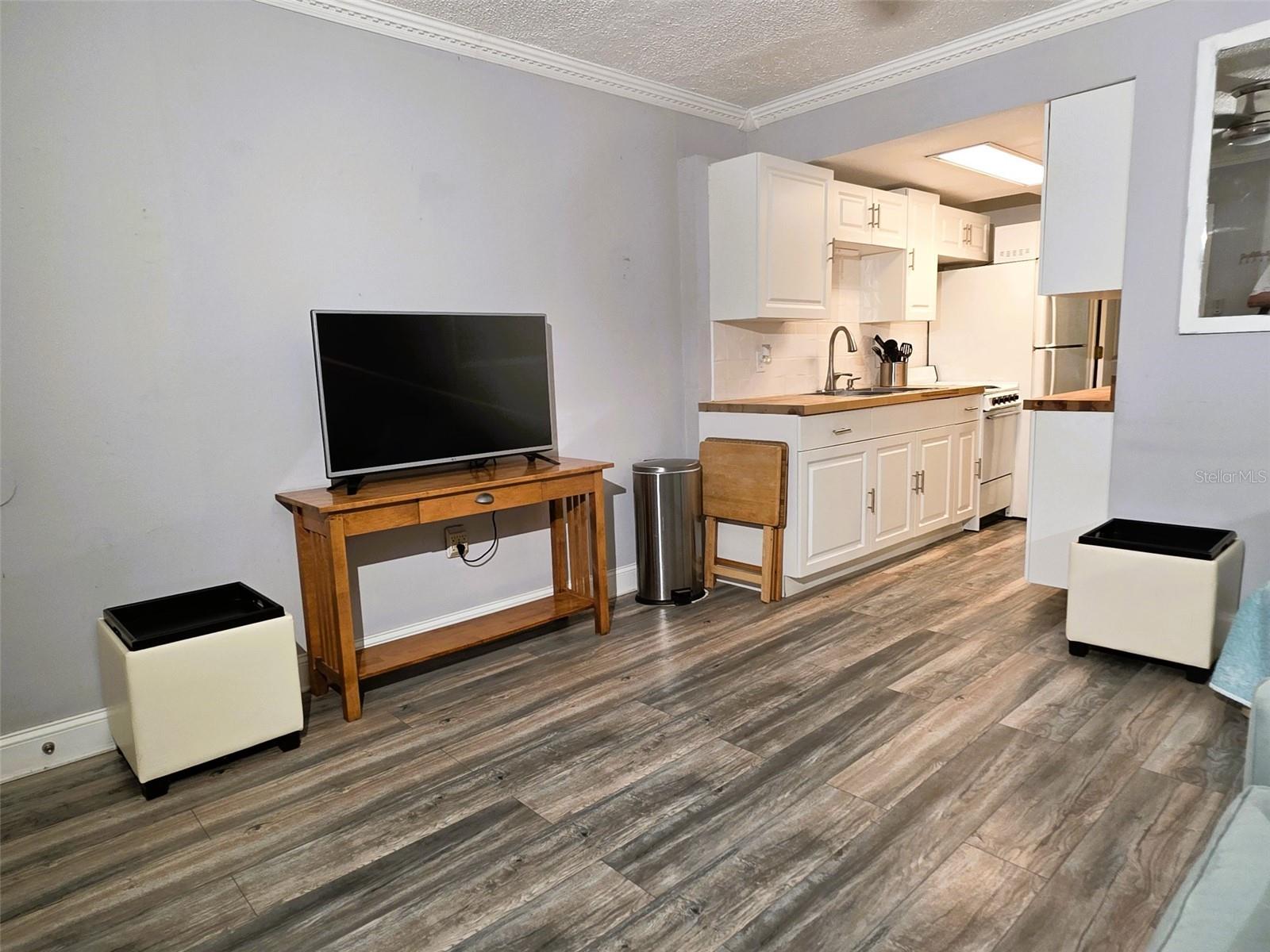 1865 Mazo Mnr #j3 Property Photo 7