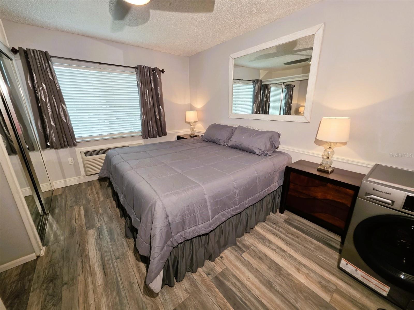1865 Mazo Mnr #j3 Property Photo 11