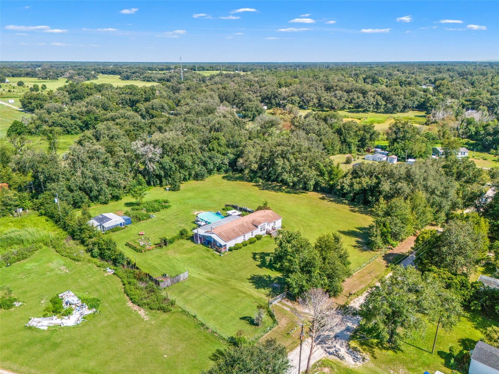 8512 Hamster Dr Property Photo 1