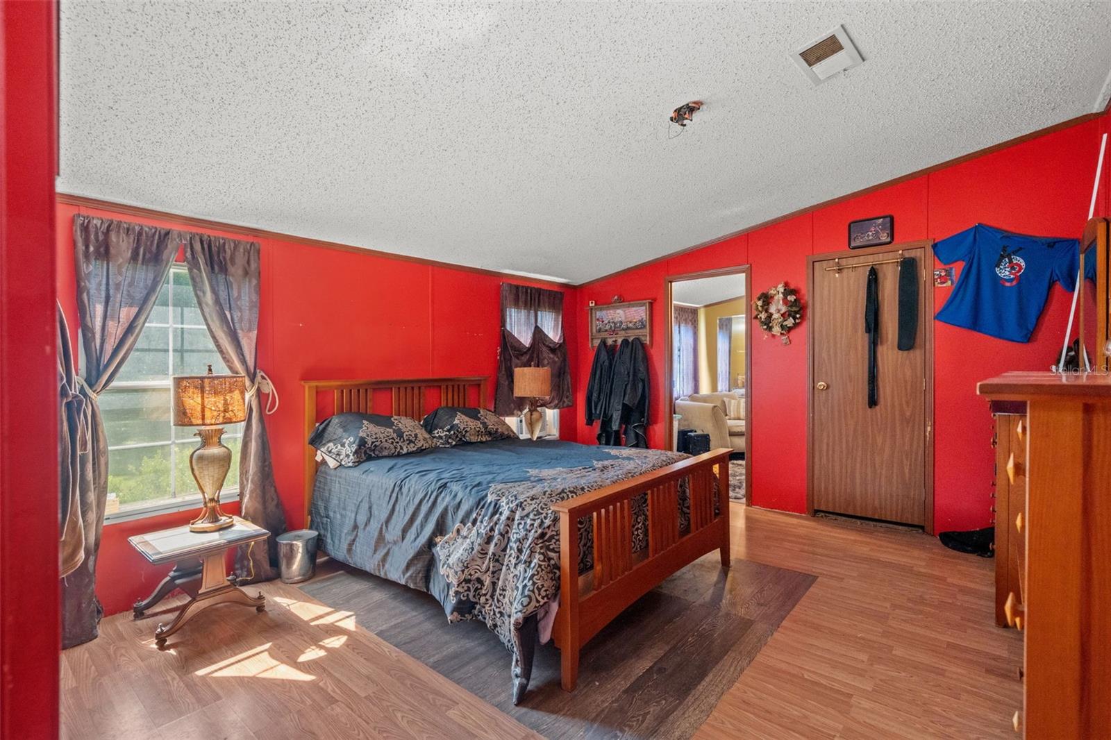 8512 Hamster Dr Property Photo 29