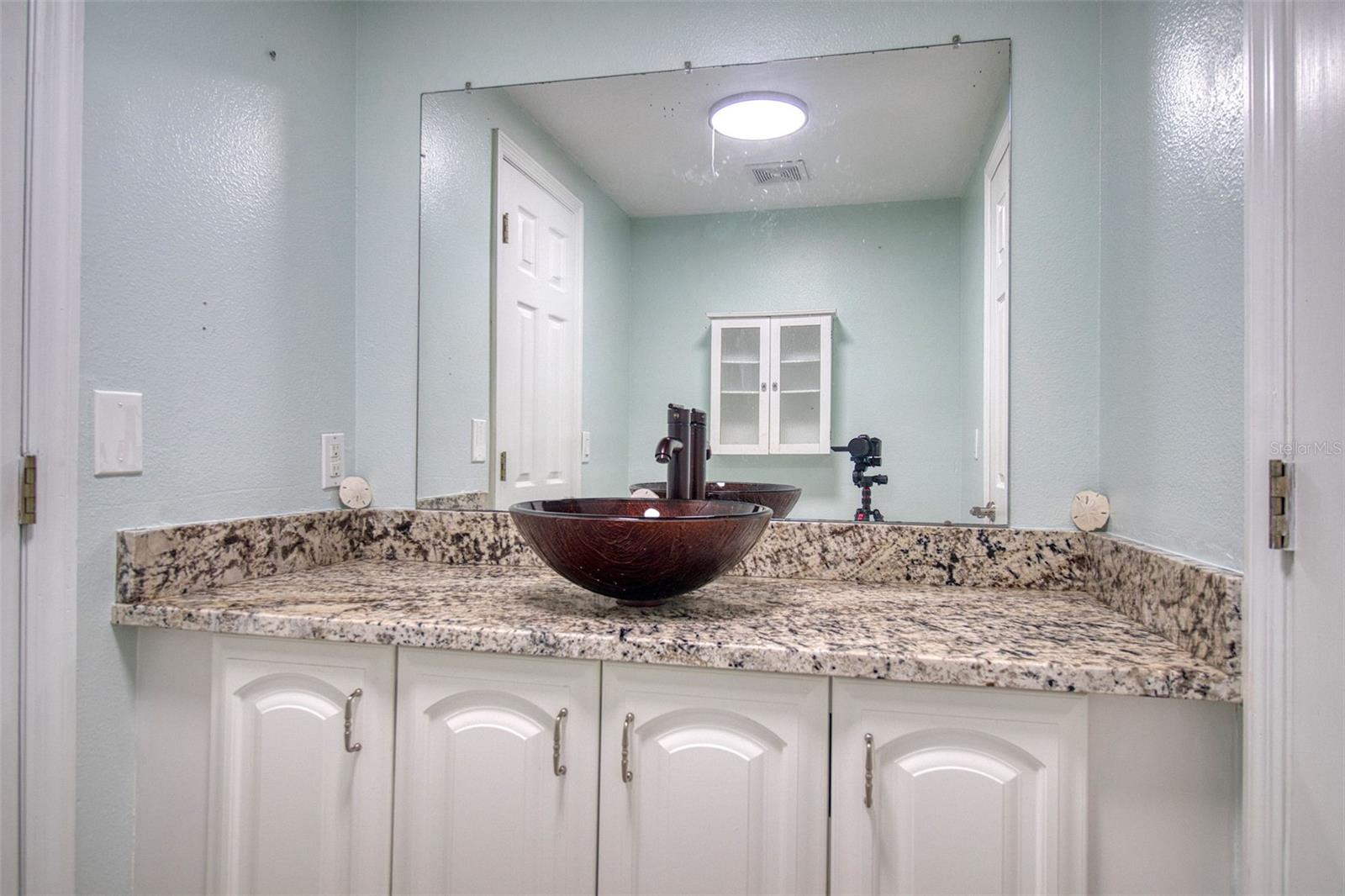 3652 Westchester Dr Property Photo 26