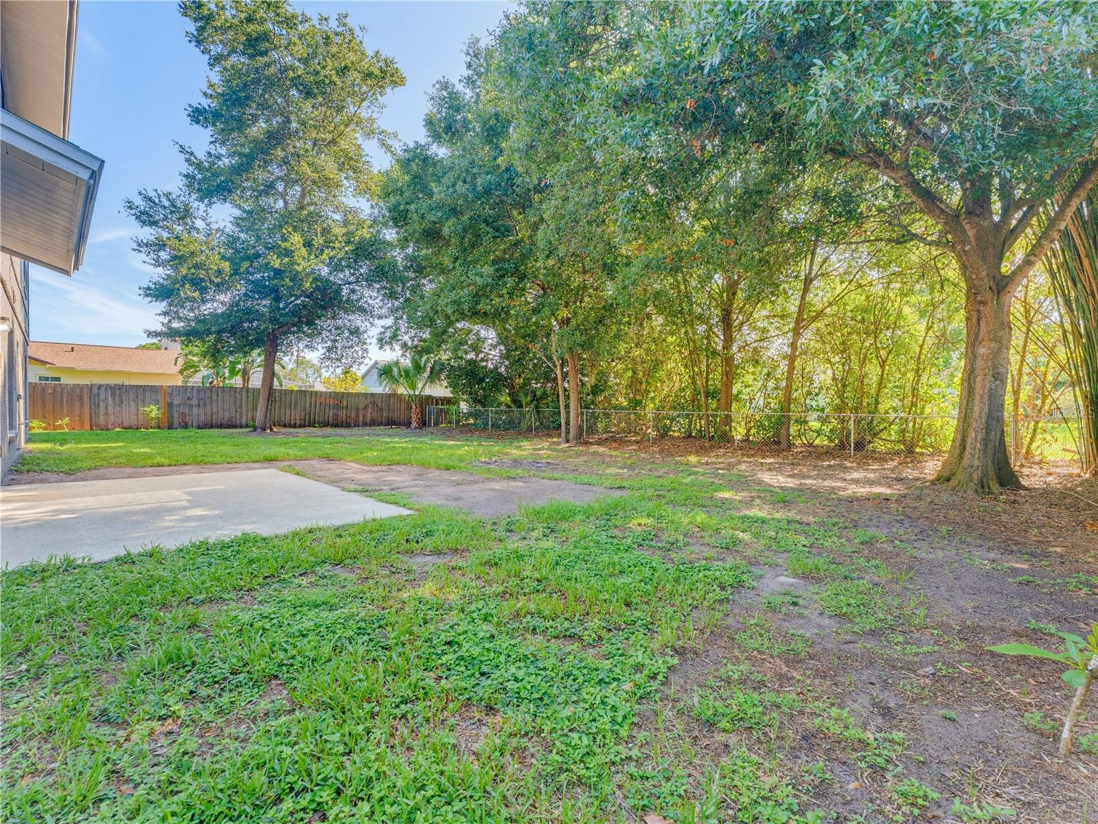 414 Still Meadows Cir E Property Photo 54