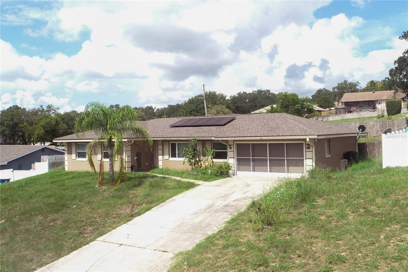 841 Brentwood Dr Property Photo