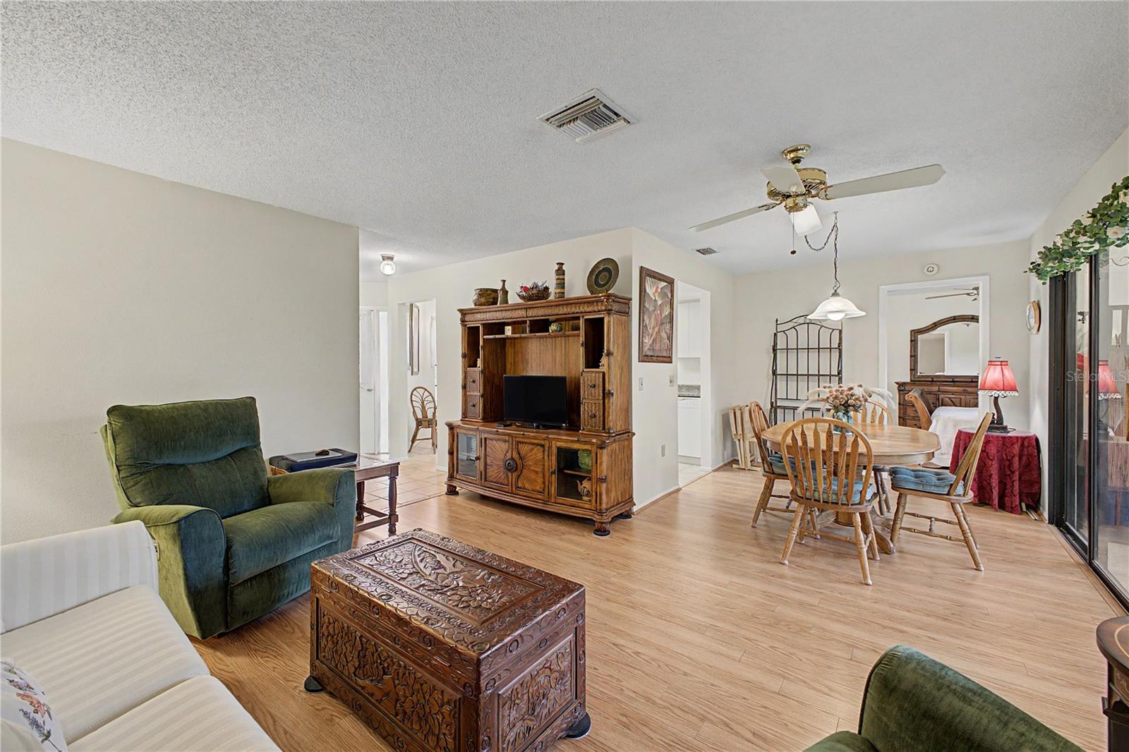 6591 Brambleleaf Dr Property Photo 11