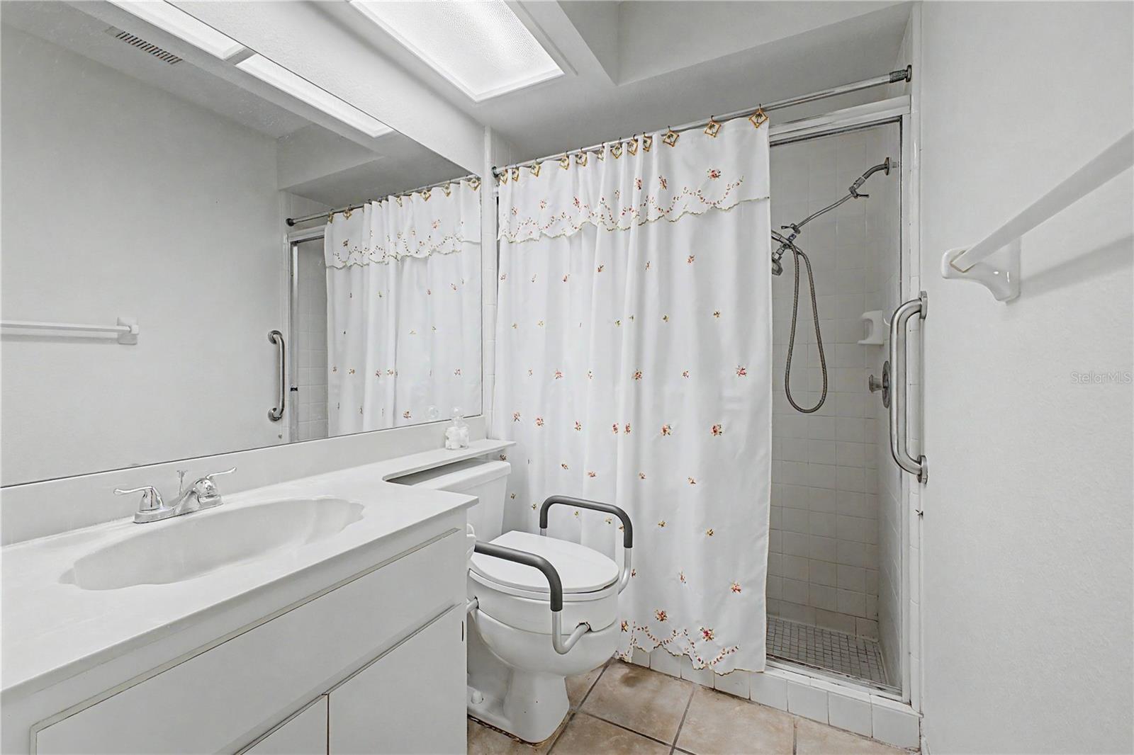 6591 Brambleleaf Dr Property Photo 24