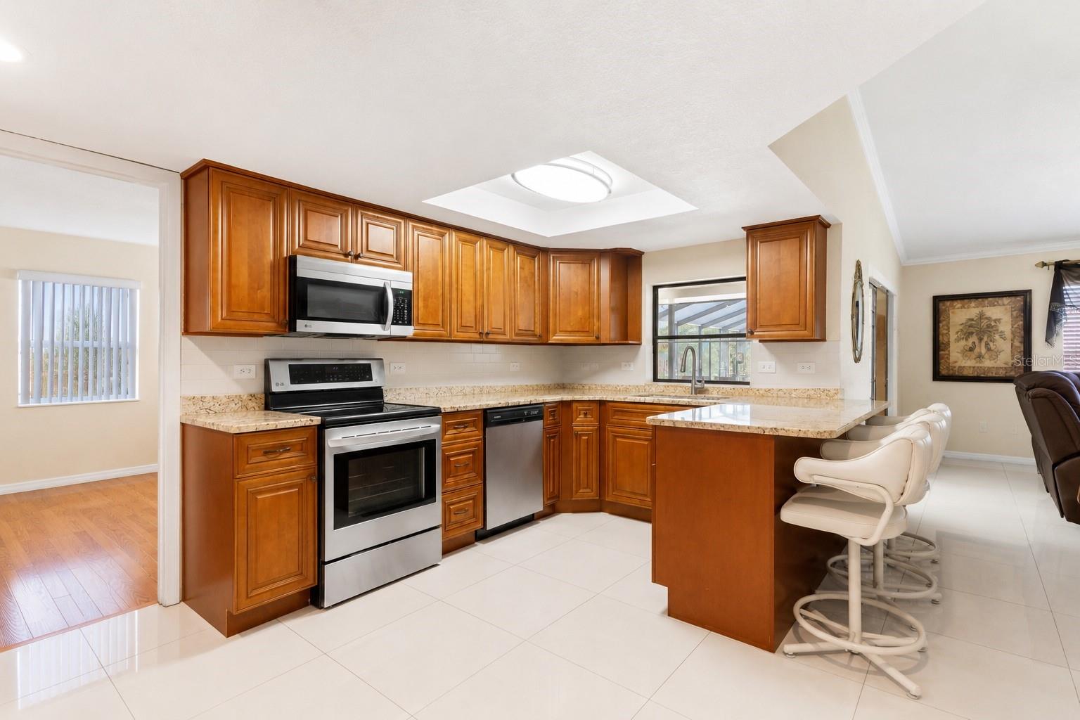 13260 Taylor St Property Photo 10