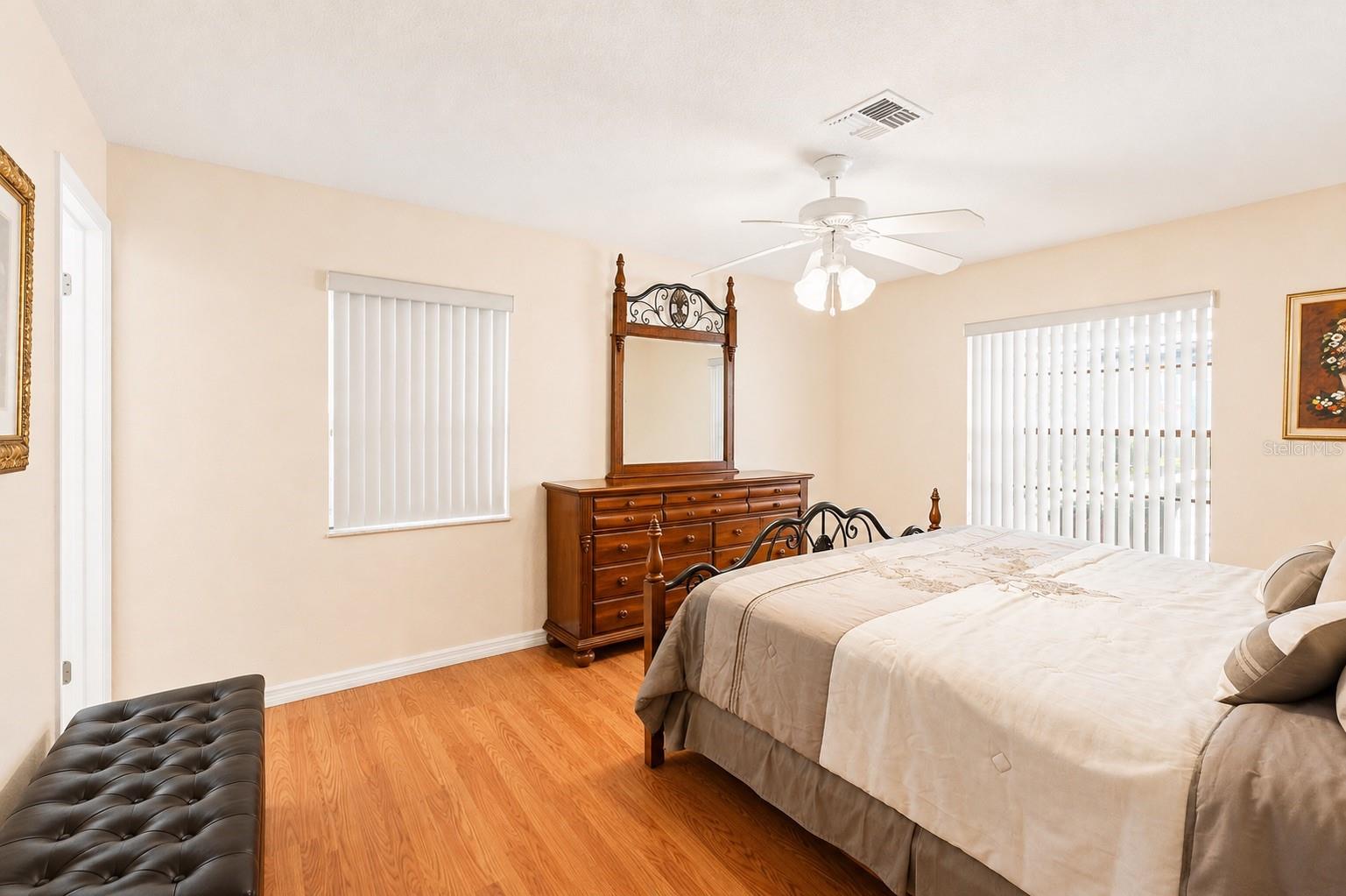 13260 Taylor St Property Photo 14